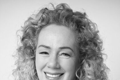 Portrait of Arlene Dickinson, 2023 Southern Alberta Business Hall of Fame laureate