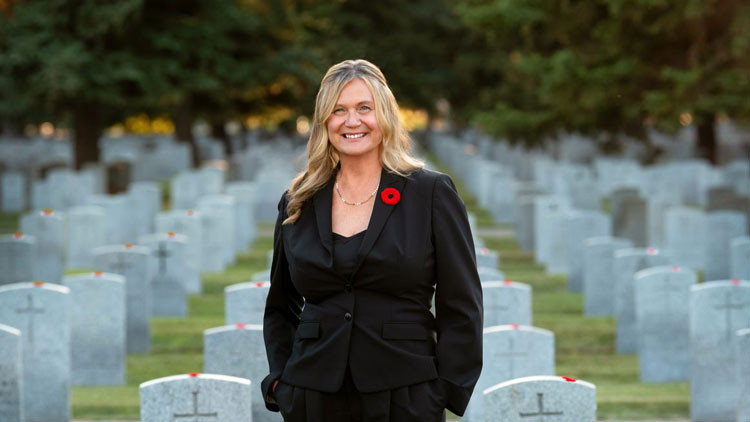 Portrait of Maureen Bianchini Purvis, founder of No Stone Left Alone, Alberta Order of Excellence member