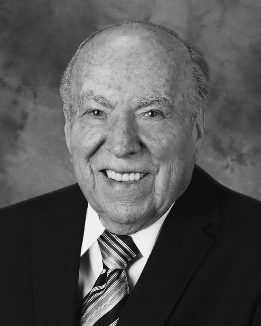Portrait of Sam Switzer, 2021 Southern Alberta Business Hall of Fame laureate and Calgary developer